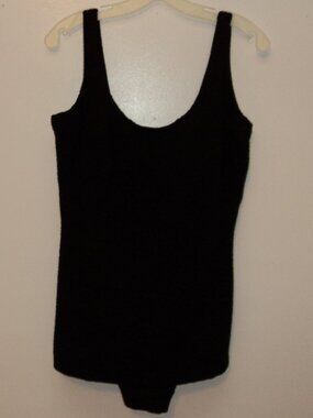 New Penbrooke Women's Plus 22W One Piece Swimsuit Black Padded Tummy Control Tag